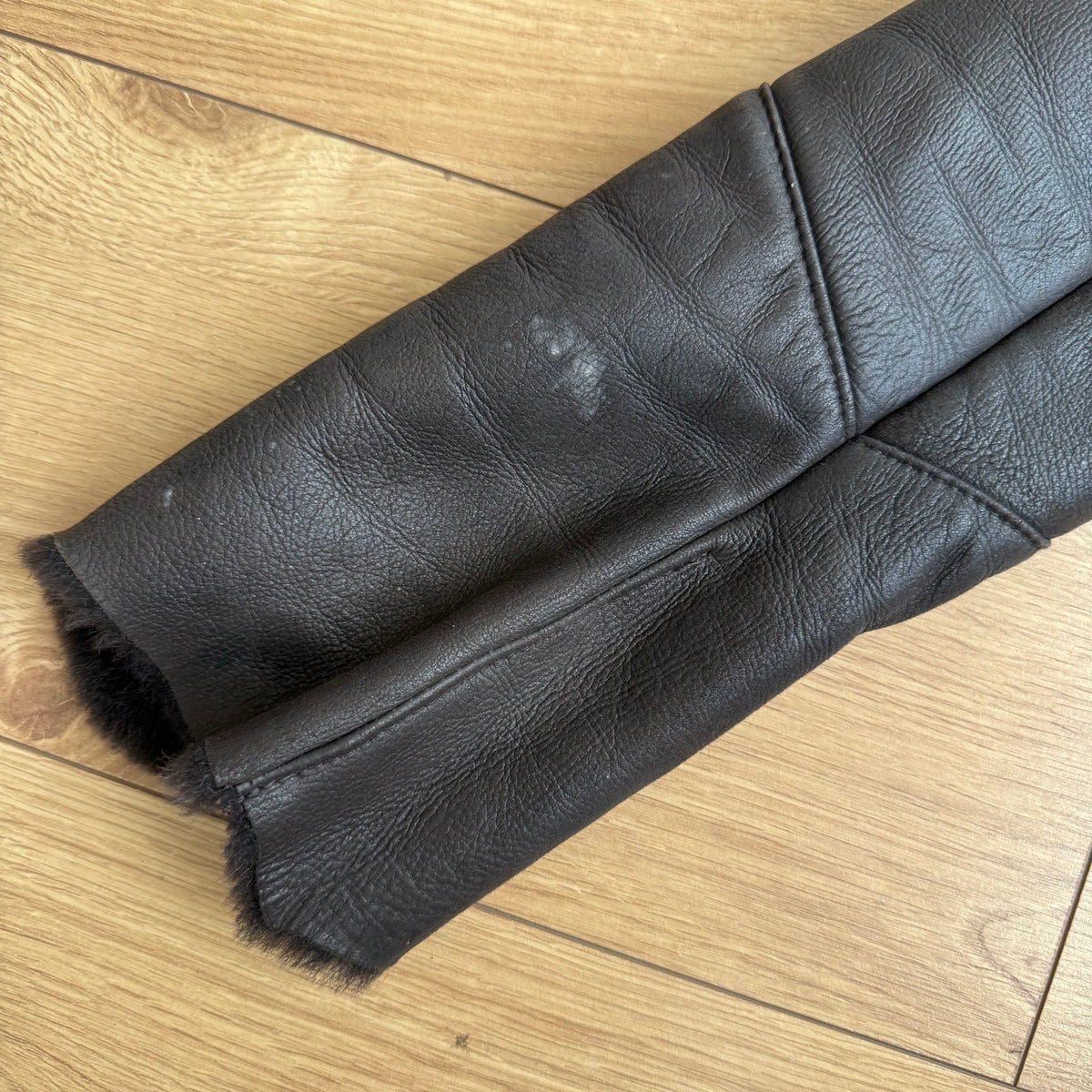 Brown leather fur tie afghan - Size S