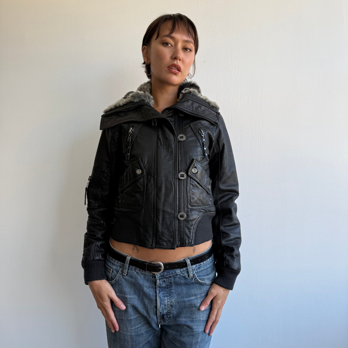 Black leather fur collar bomber - Size S/M
