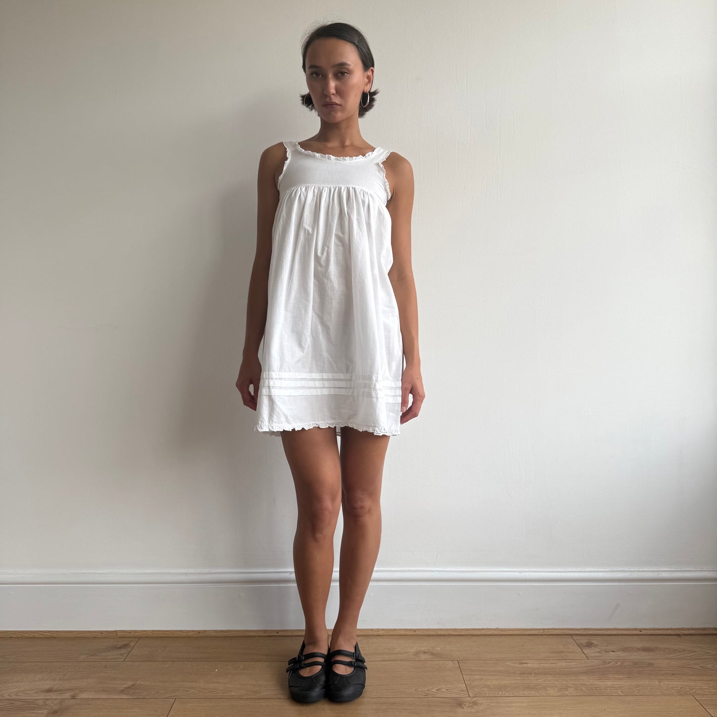 White ruffle mini dress - Size XS