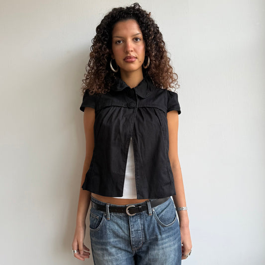 Black short sleeve button peacoat - Size XS, S + M