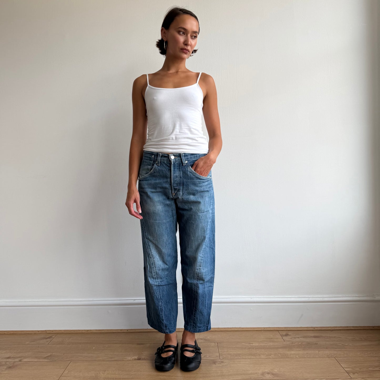 Levi’s Engineered cinch capris - Size 30”