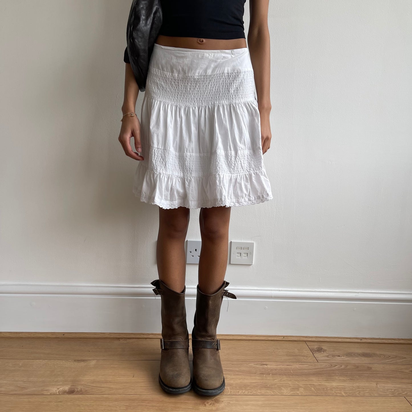 White boho ruched mini skirt - Size S