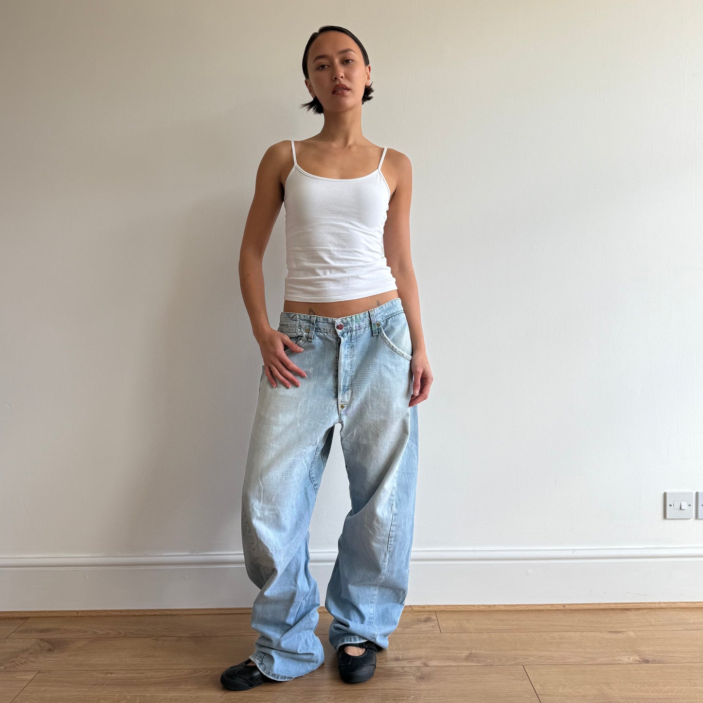 Levi’s Engineered button back jeans - Size 36x34