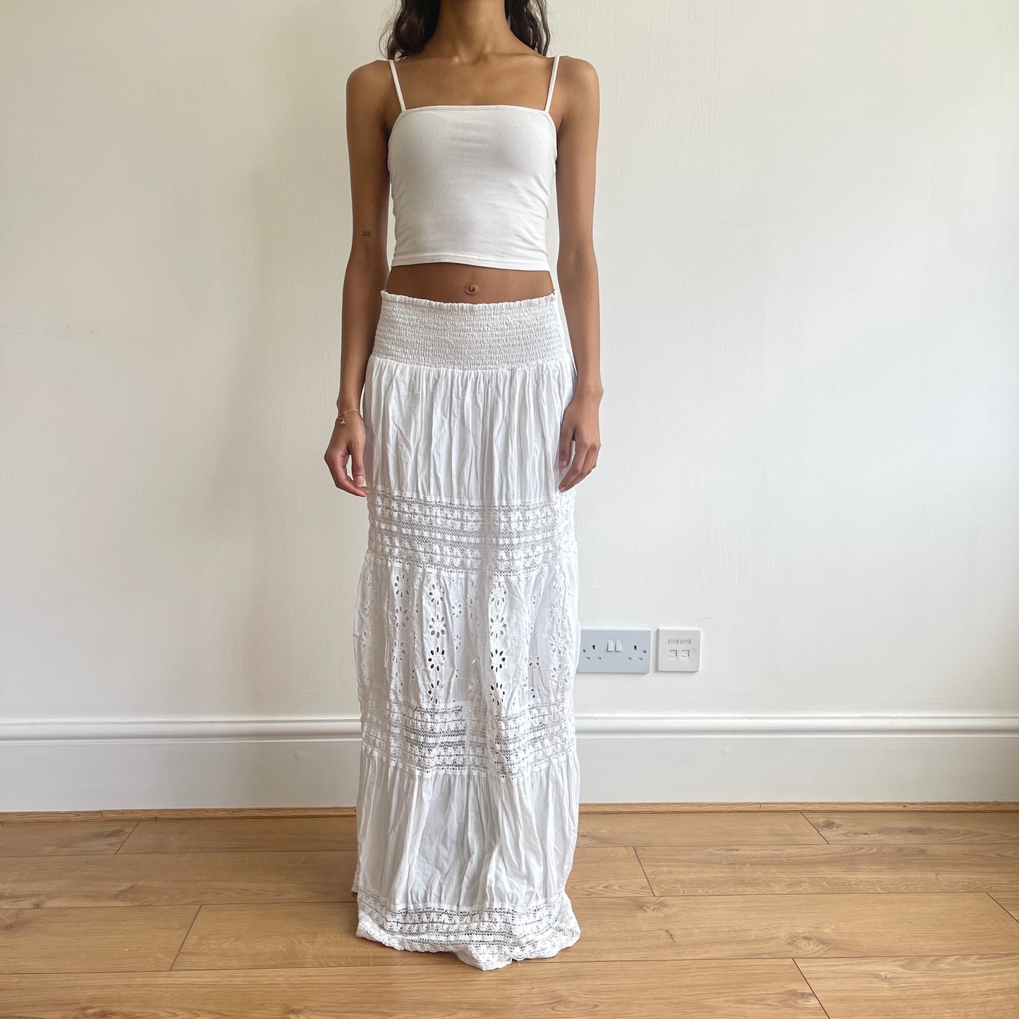 White broderie maxi skirt - OS