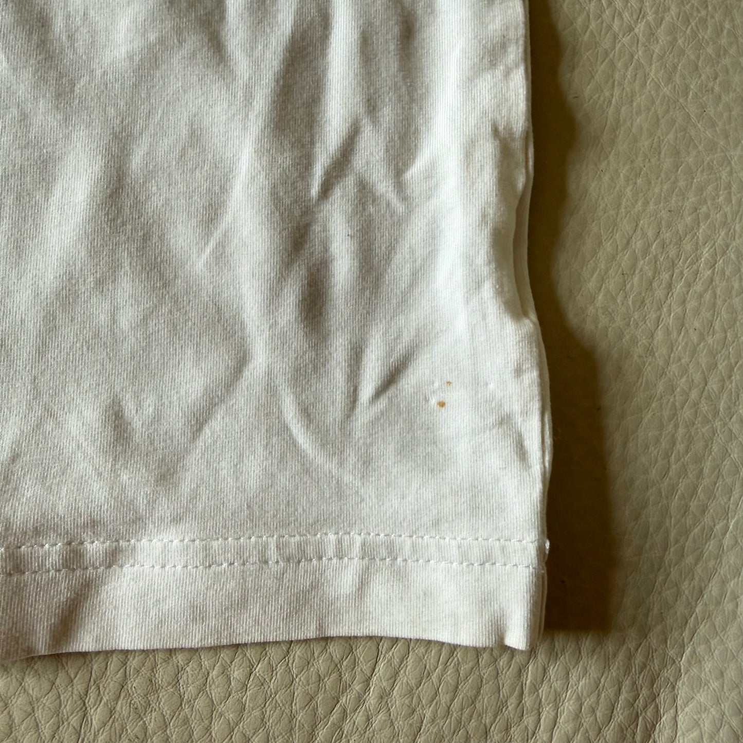 White Nike keyhole top - Size S