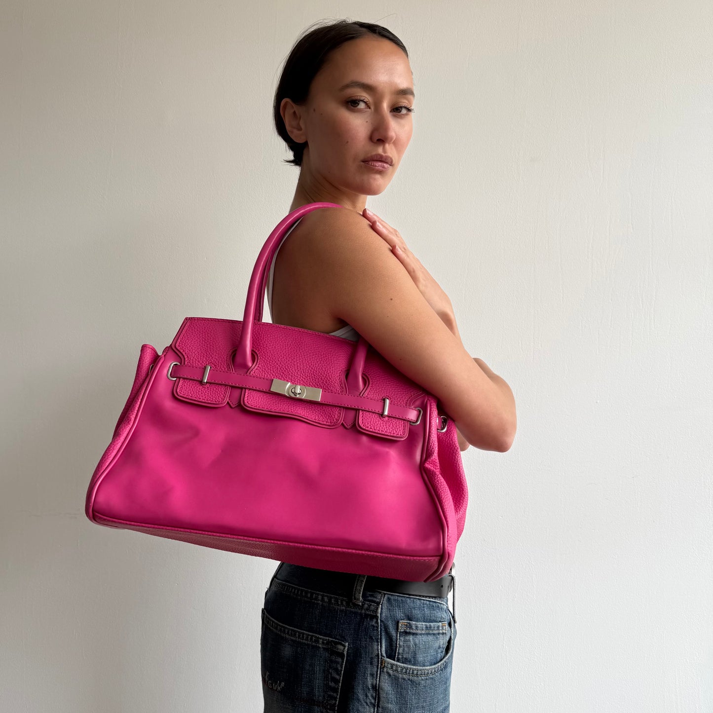Hot pink ‘firkin’ bag - One Size