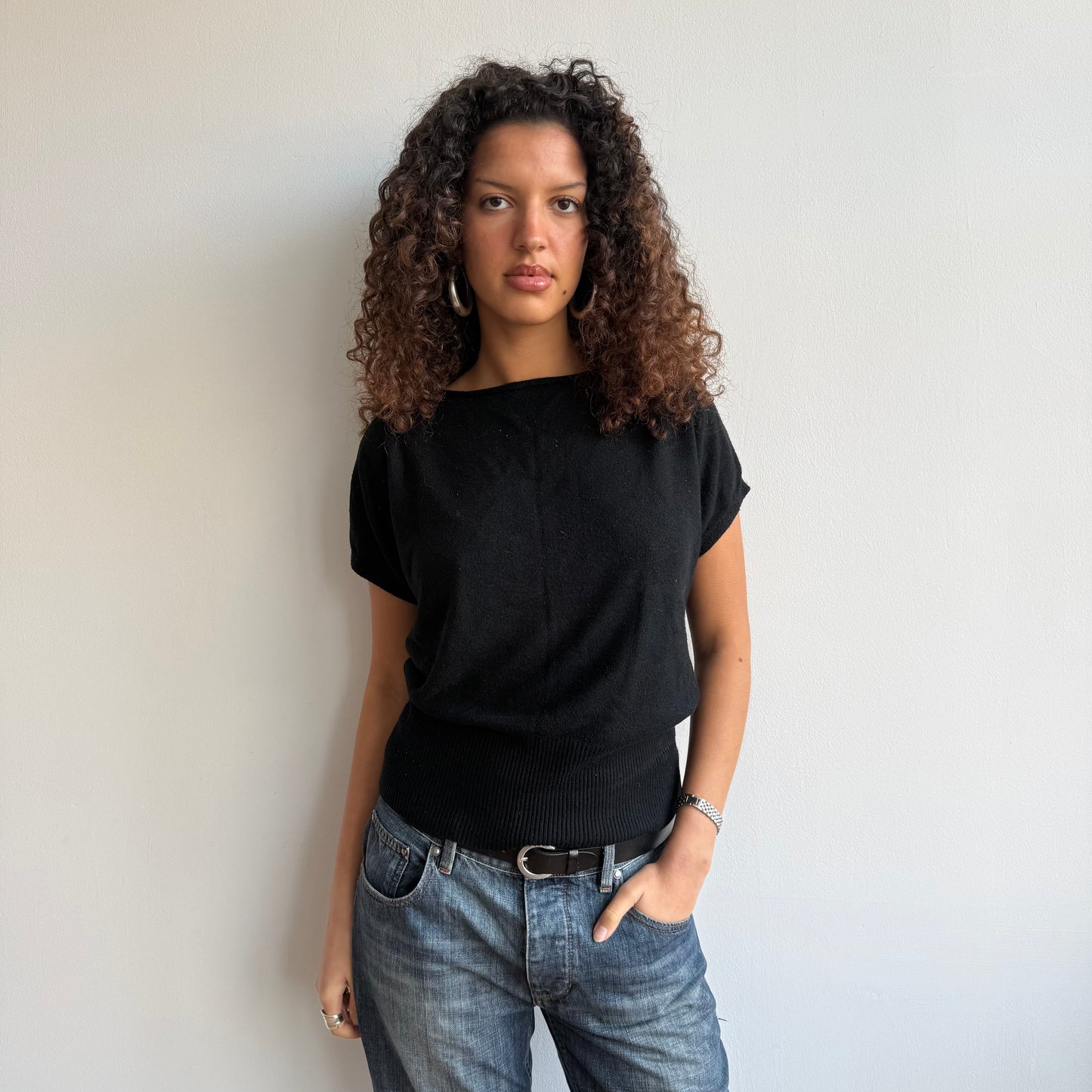 Black short sleeve slouchy knit - Size S