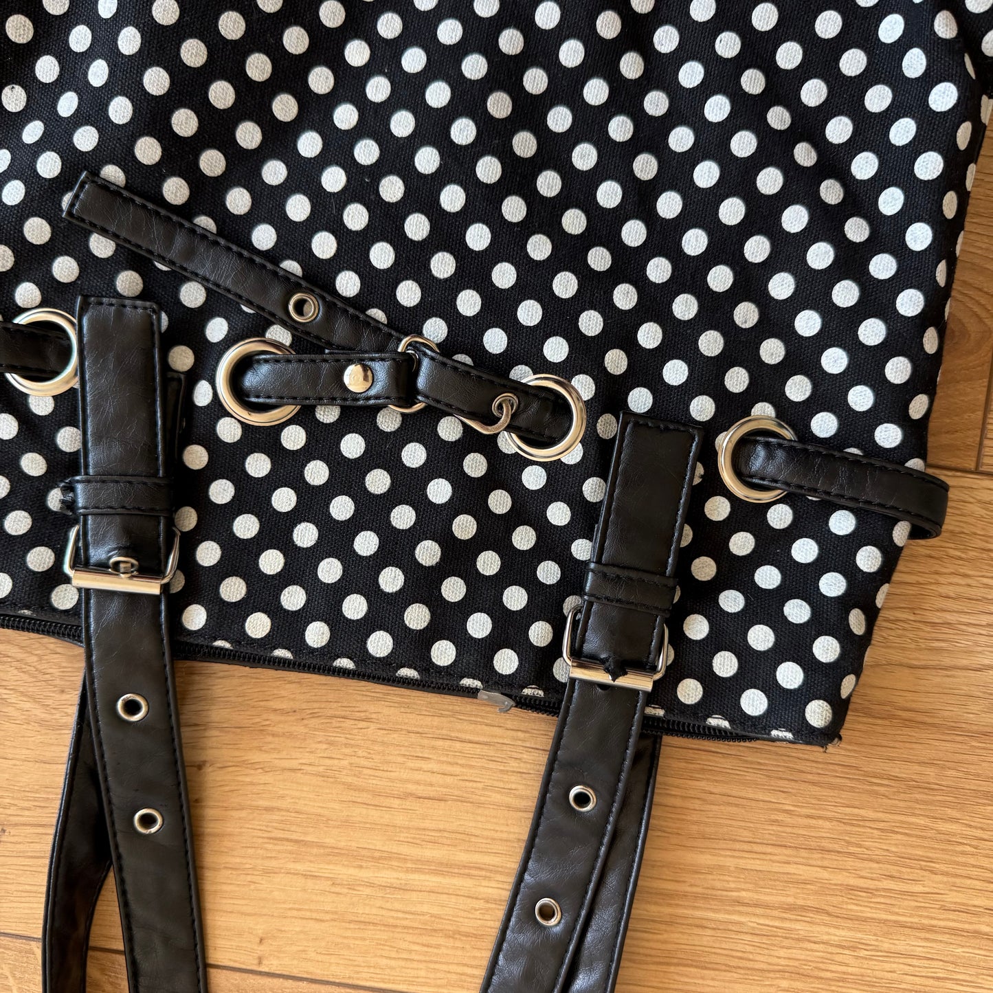 Polka dot tote bag