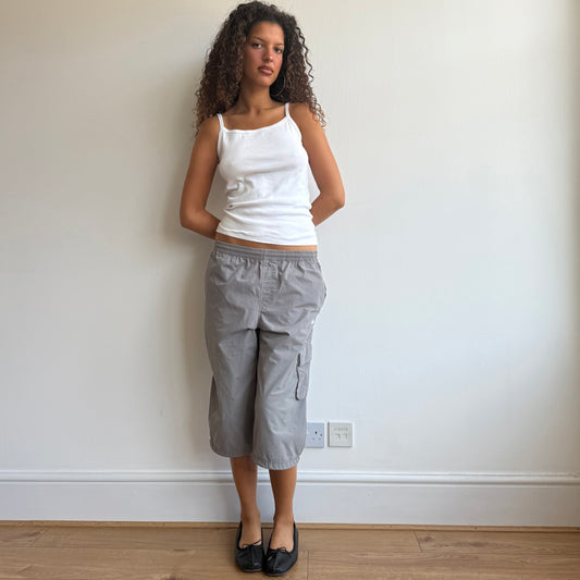 Dark grey Adidas capris - Size S
