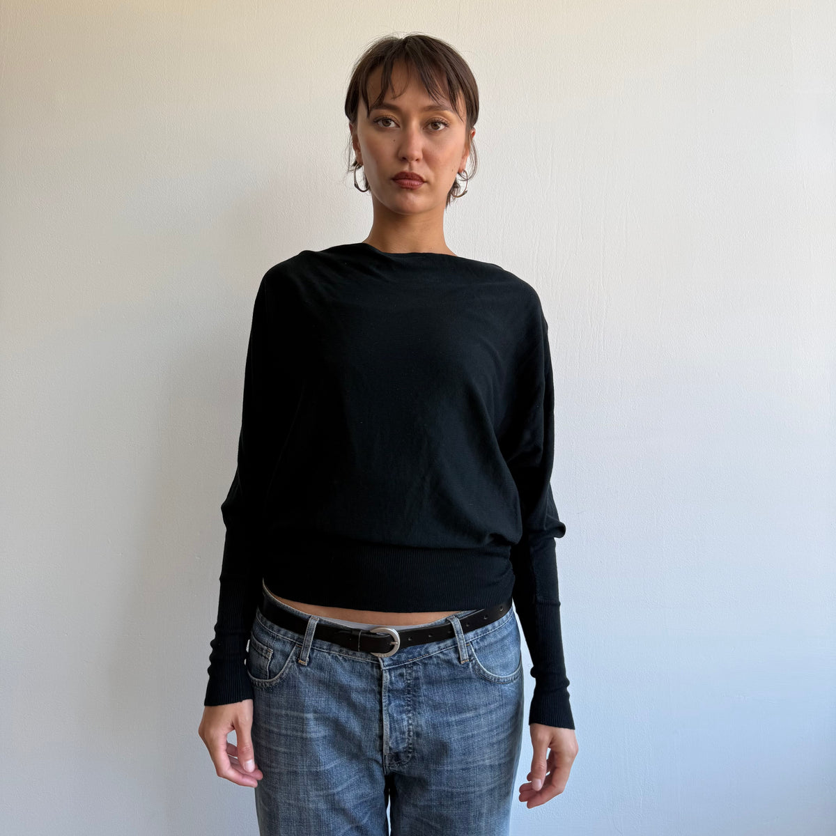 Black slouchy batwing jumper - Size M