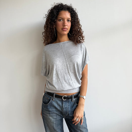 Light grey short sleeve slouchy knit - Size S/M