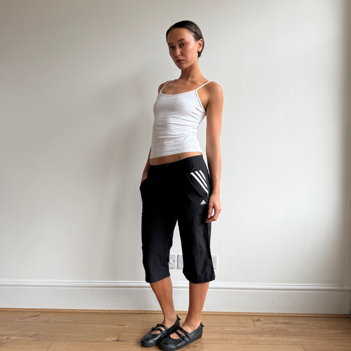 Black Adidas toggle capris - Size S