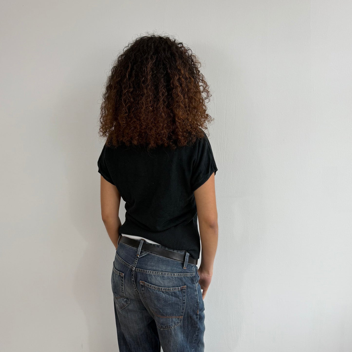 Black short sleeve knit - Size S