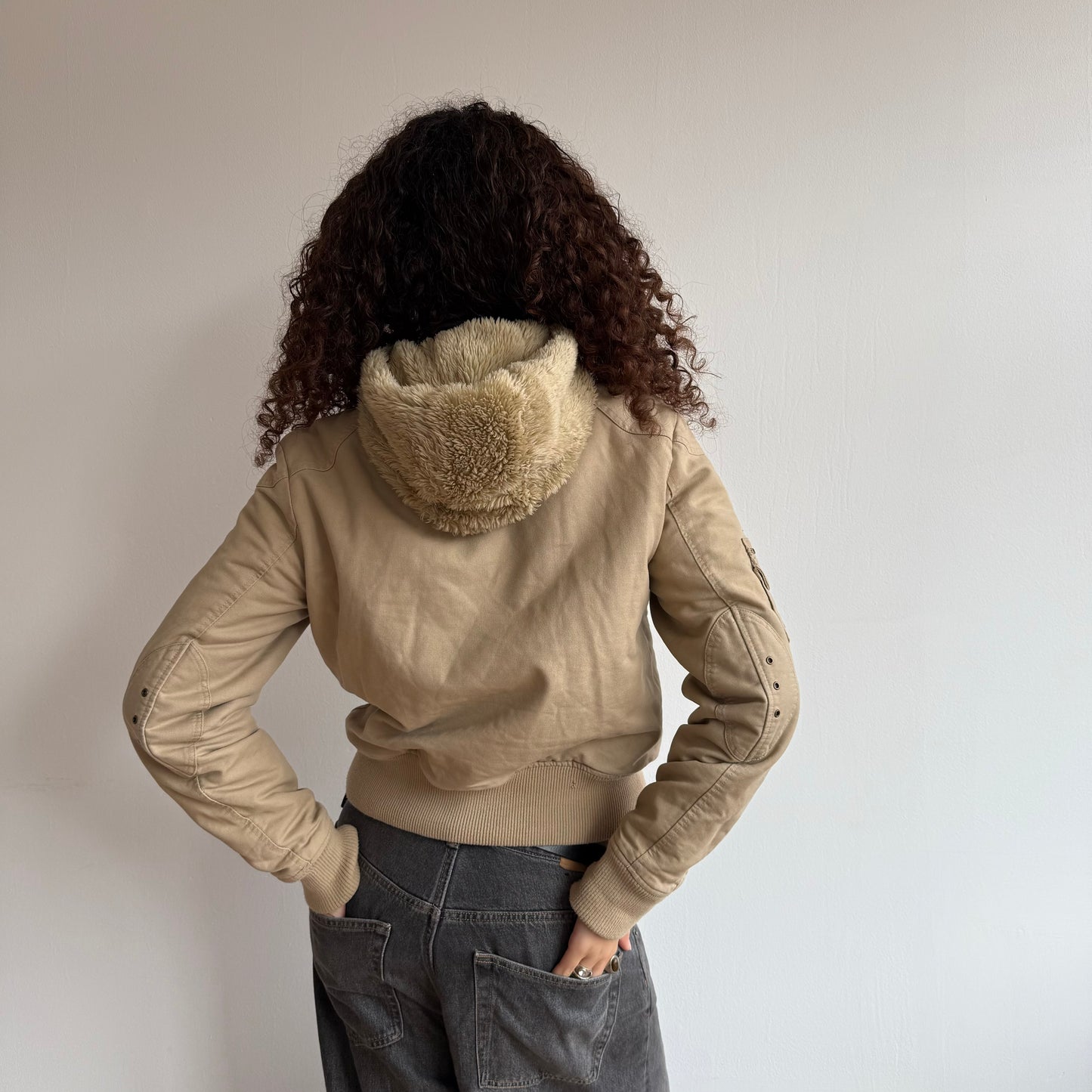 Tan fur hood bomber - Size S