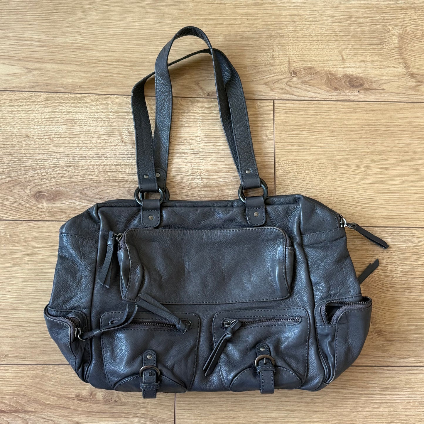 Grey leather buckle bag - One Size