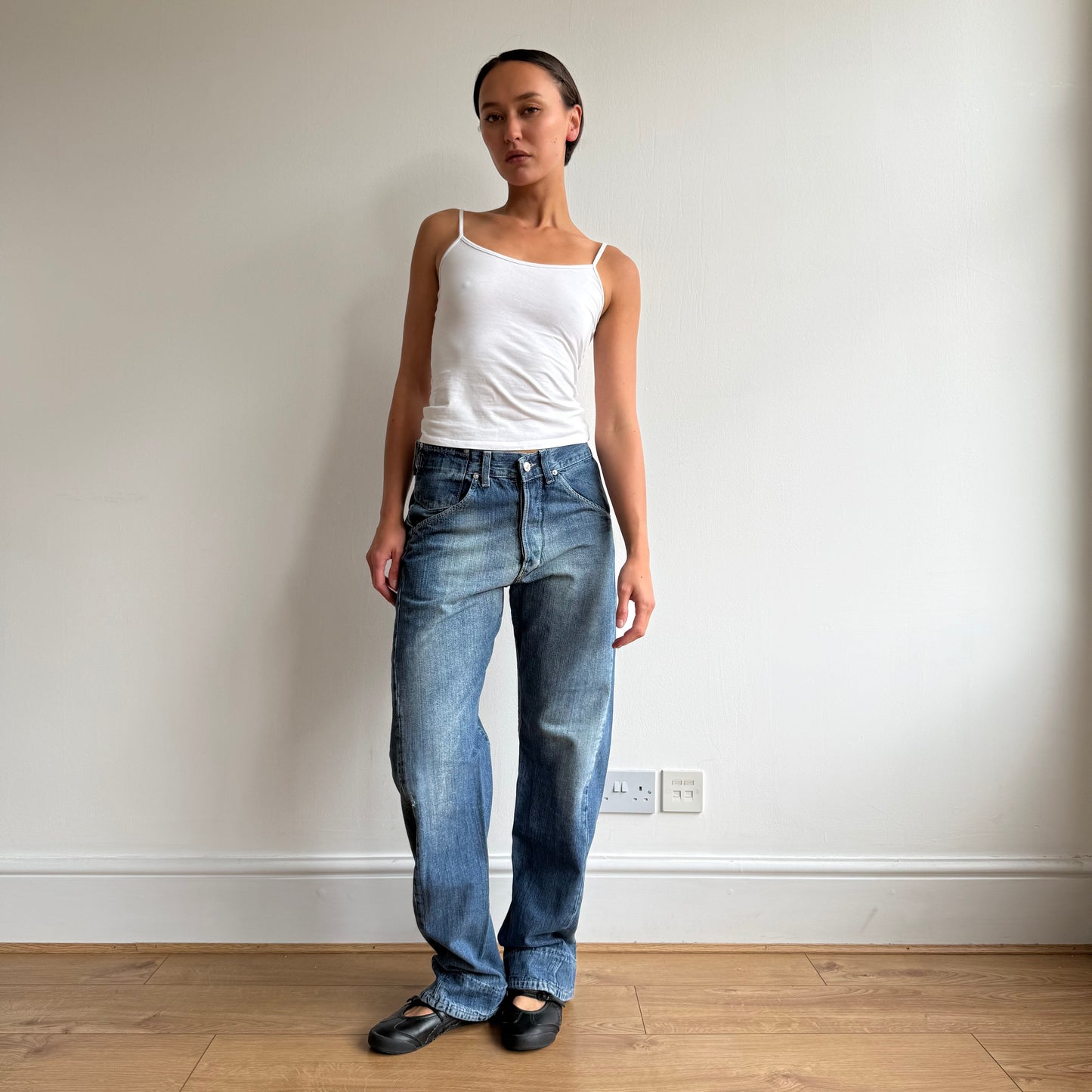 Levi’s Engineered button back jeans - Size 30x34
