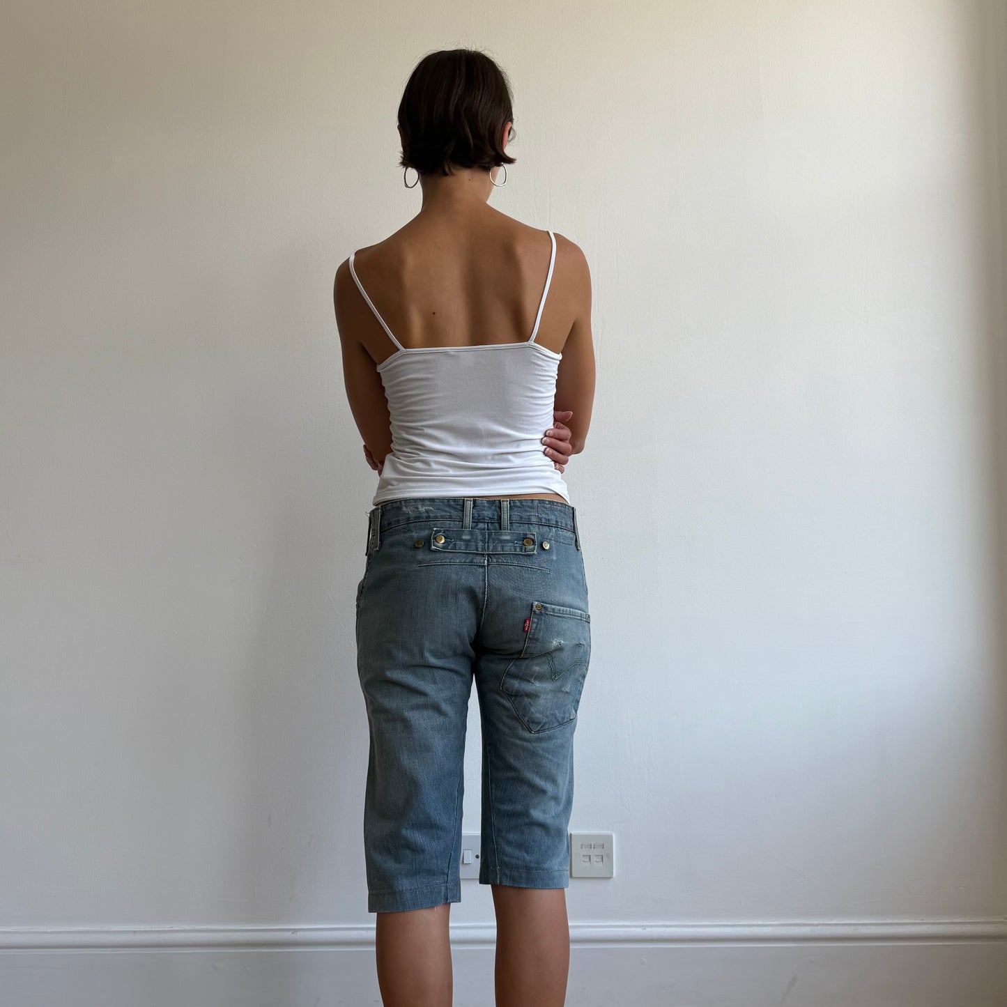 Levi’s Engineered button back jorts - Size 31”