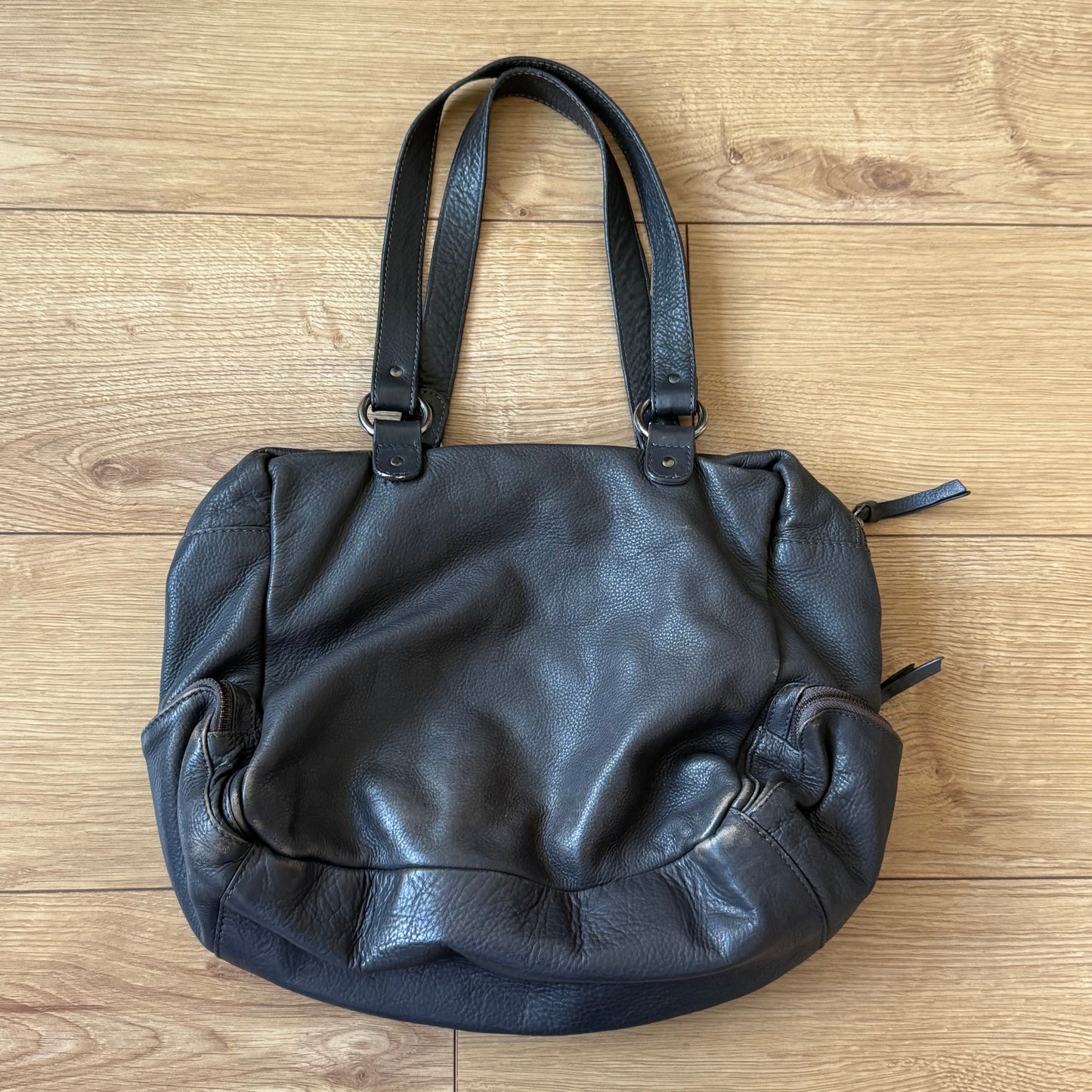 Grey leather buckle bag - One Size