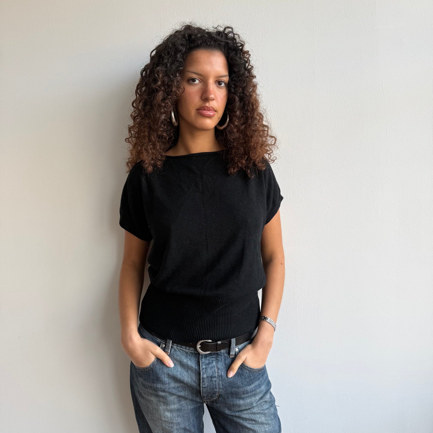 Black short sleeve slouchy knit - Size S