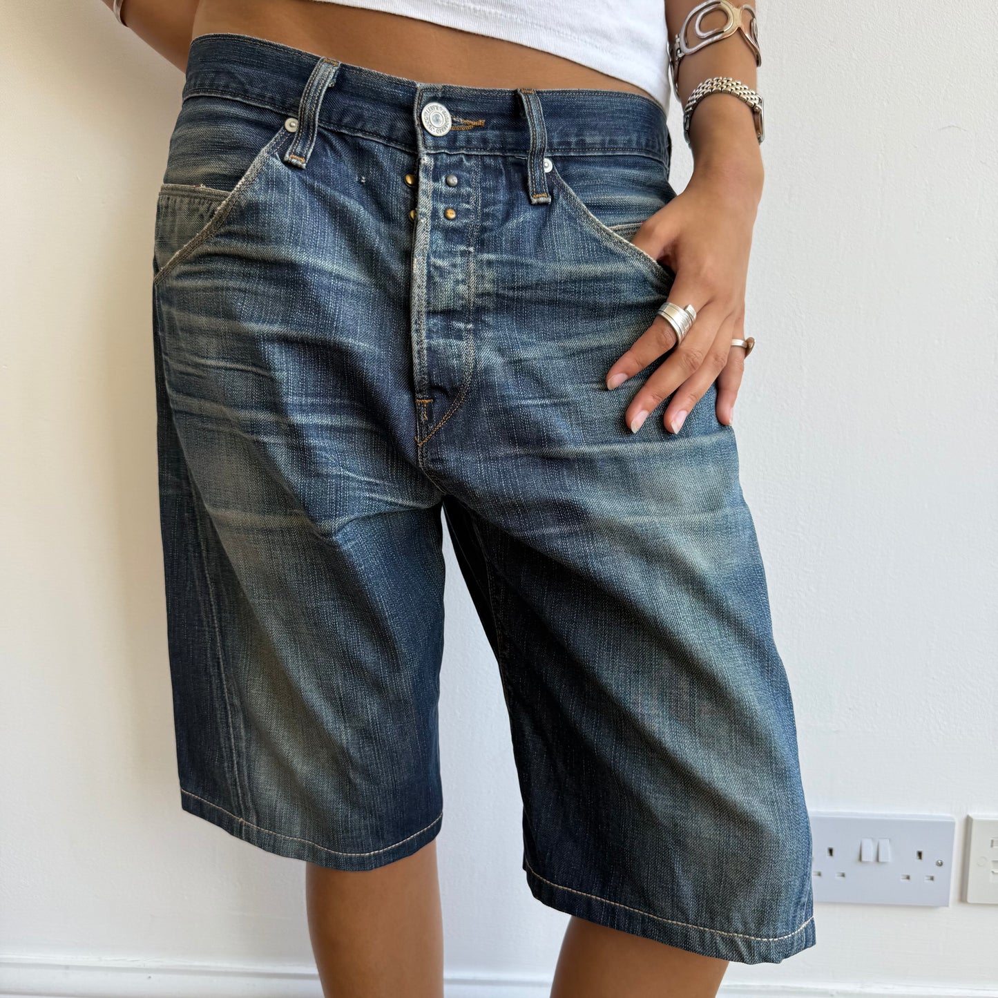 Levi’s Engineered jorts - Size M