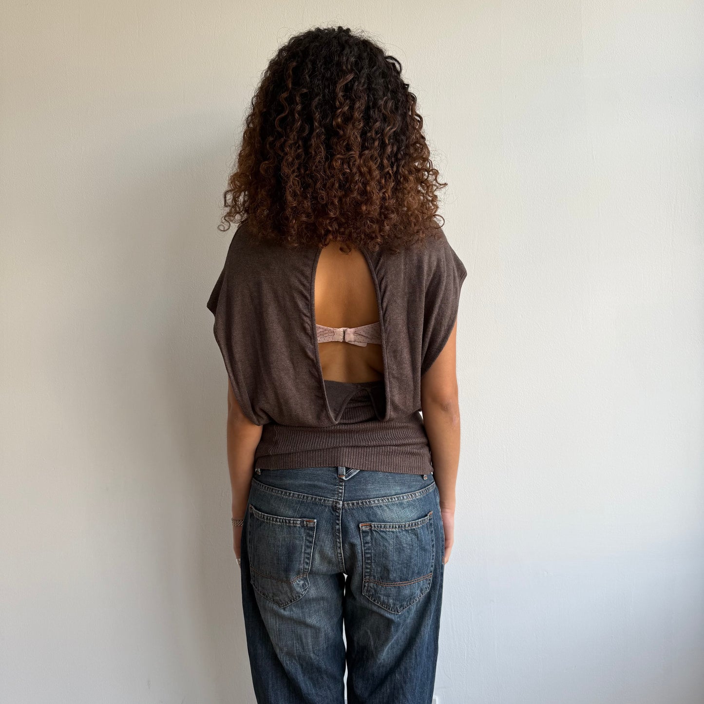 Brown open back knit - Size M