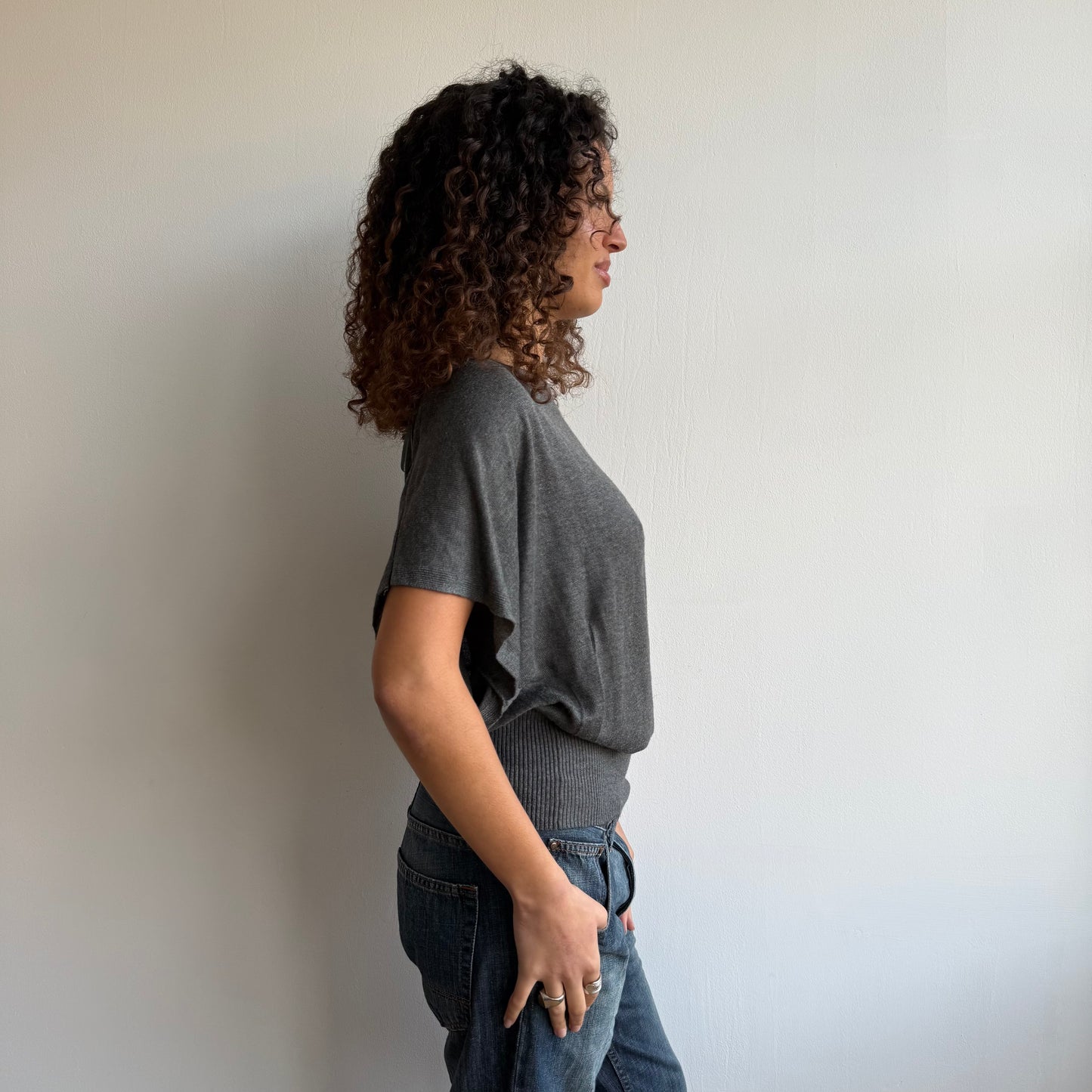 Charcoal short sleeve slouchy knit - Size M