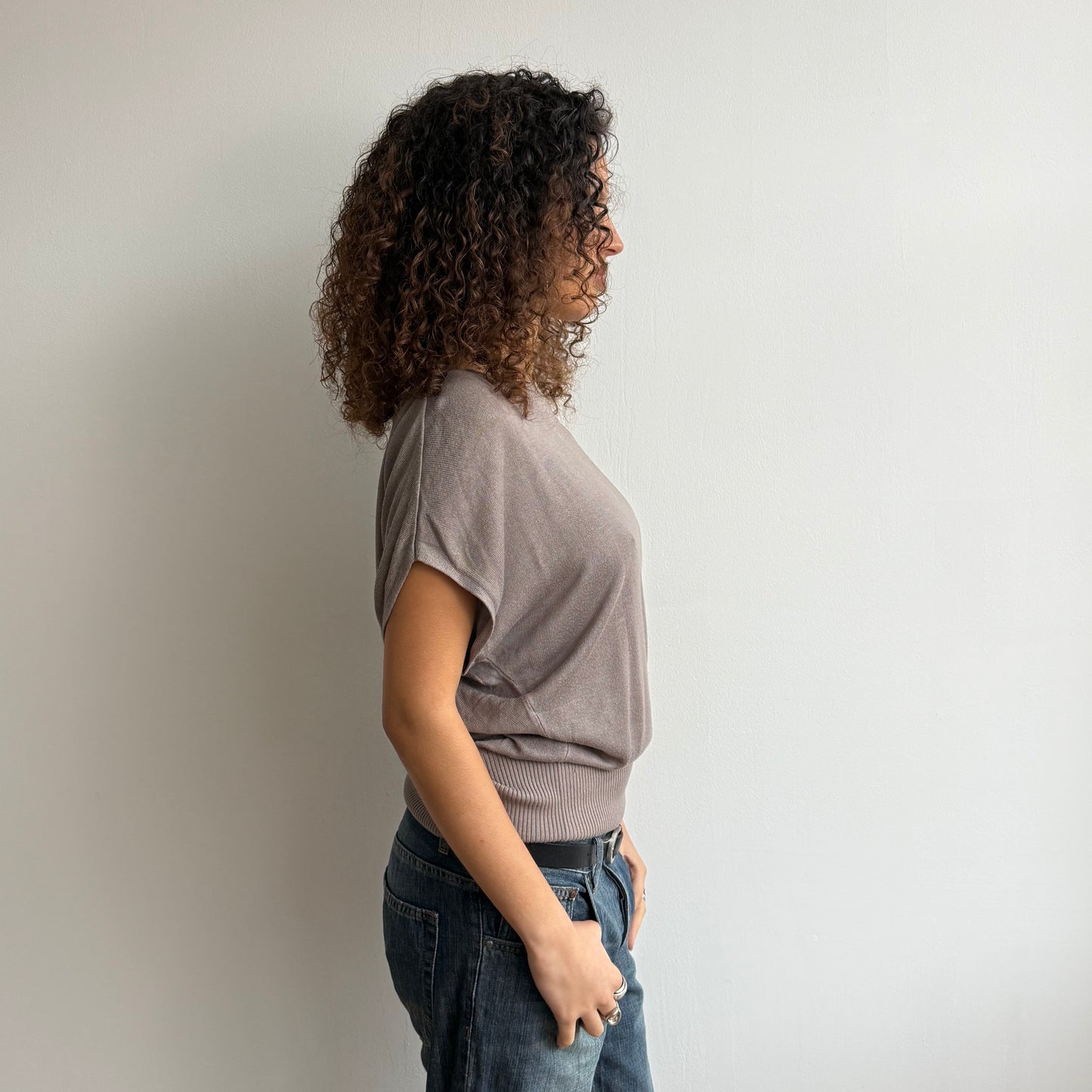 Short sleeve taupe slouchy knit - Size S/M