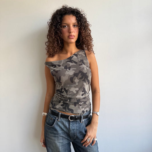 Camo slouchy top - Size M