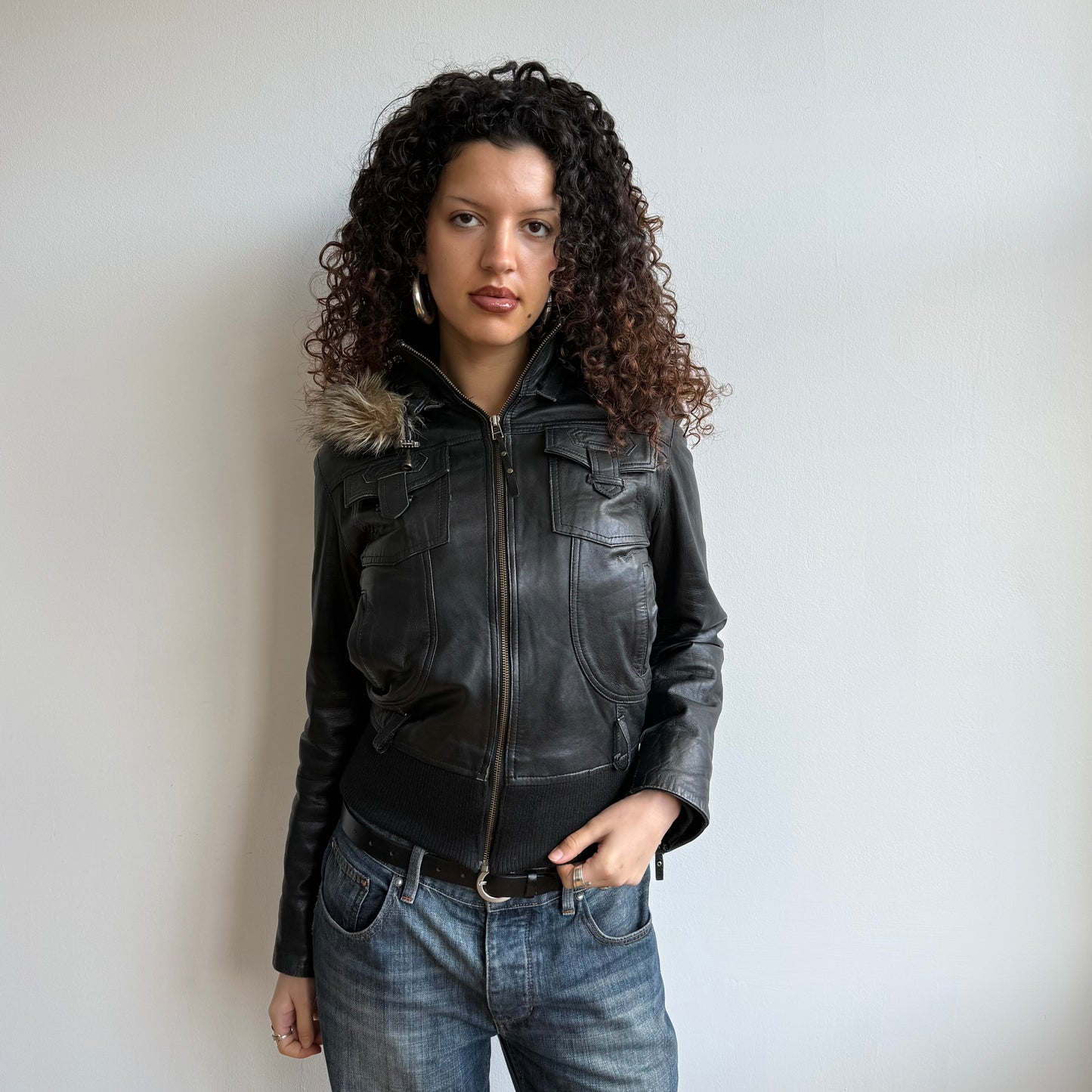Black leather buckle belt fur trim bomber - Size M