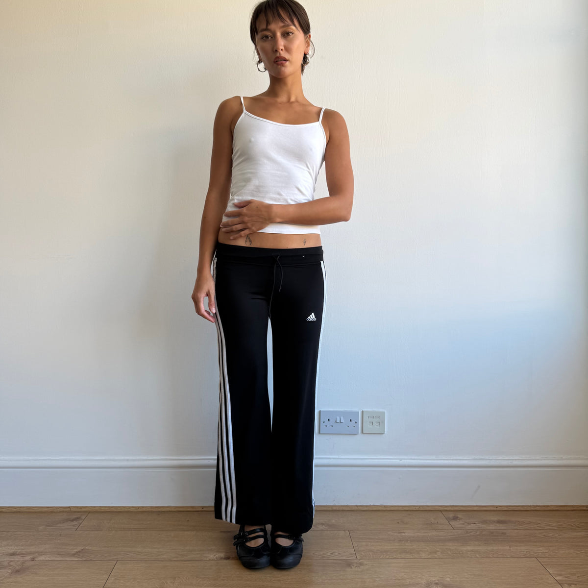 Black Adidas flared yoga pants - Size XS + XS/S
