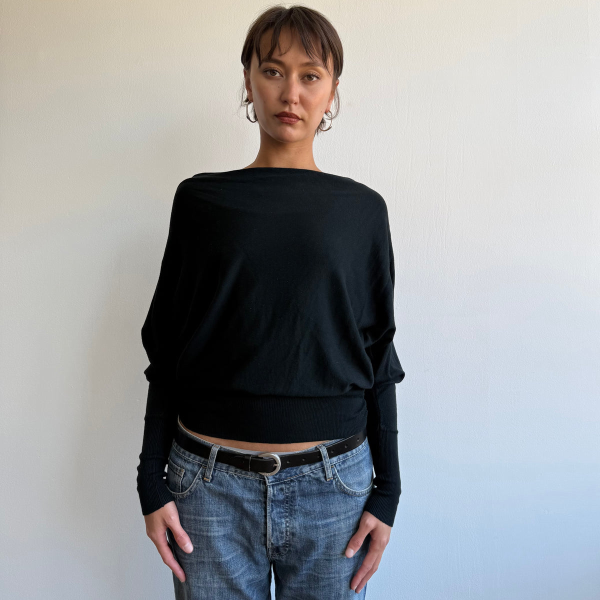 Black slouchy batwing jumper - Size M