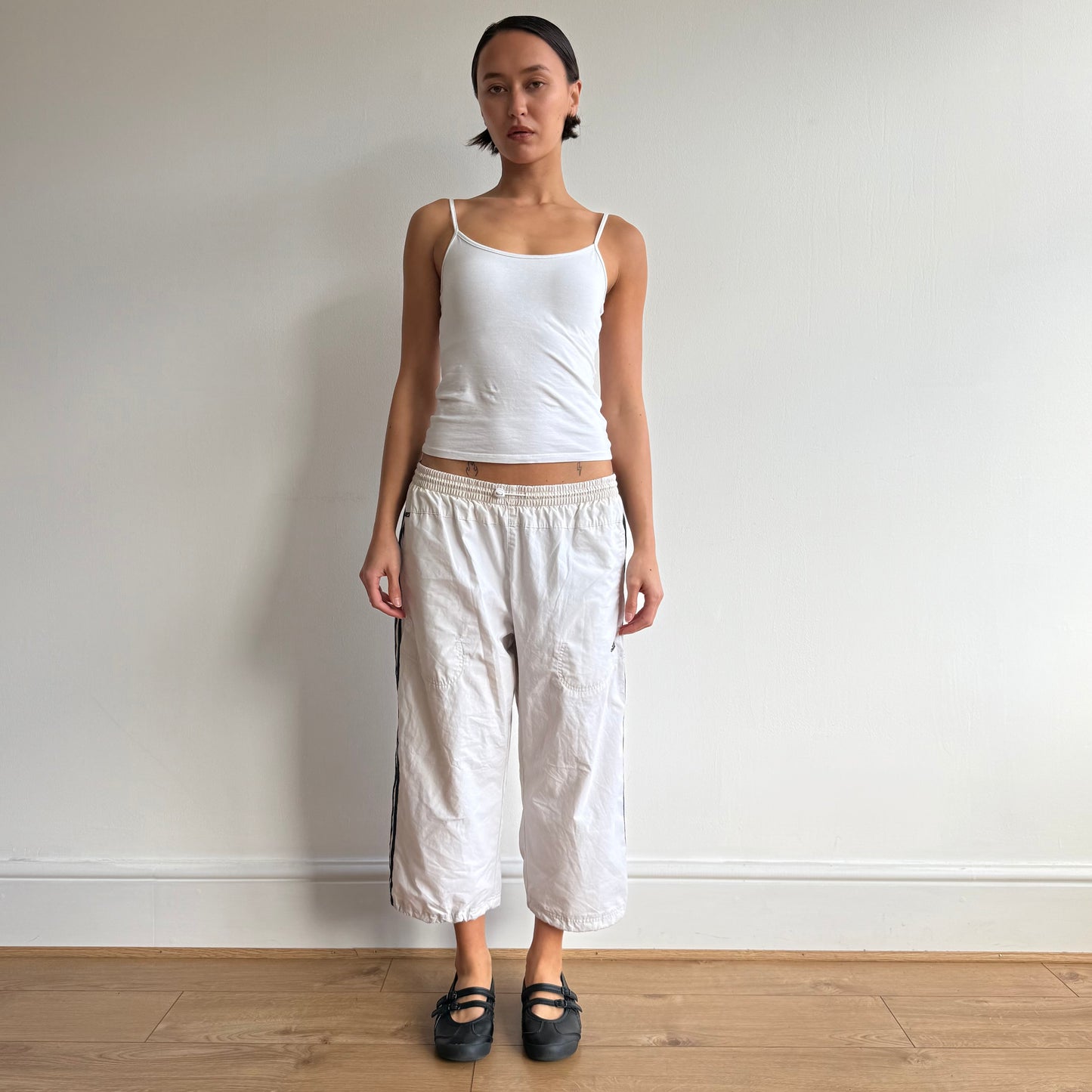 White Adidas toggle capris - Size M