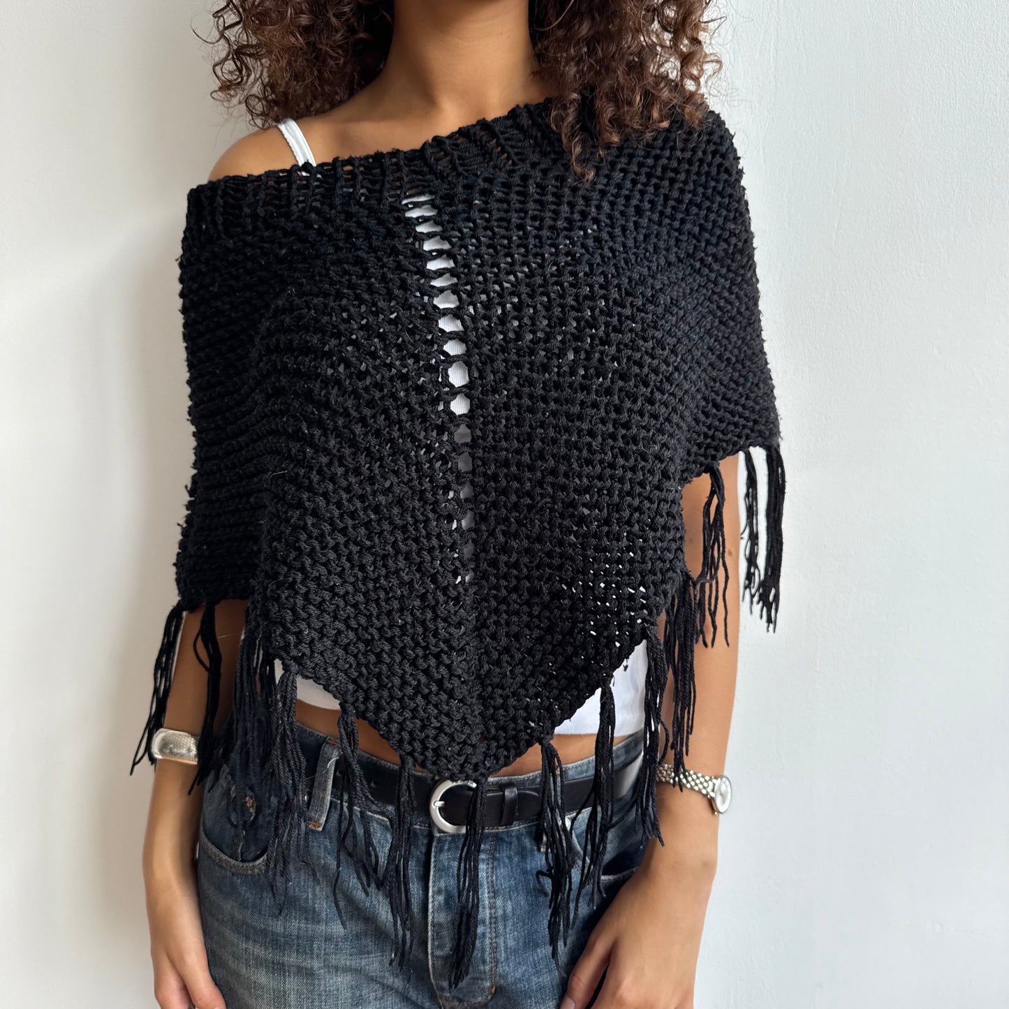 Black tassel poncho - One Size