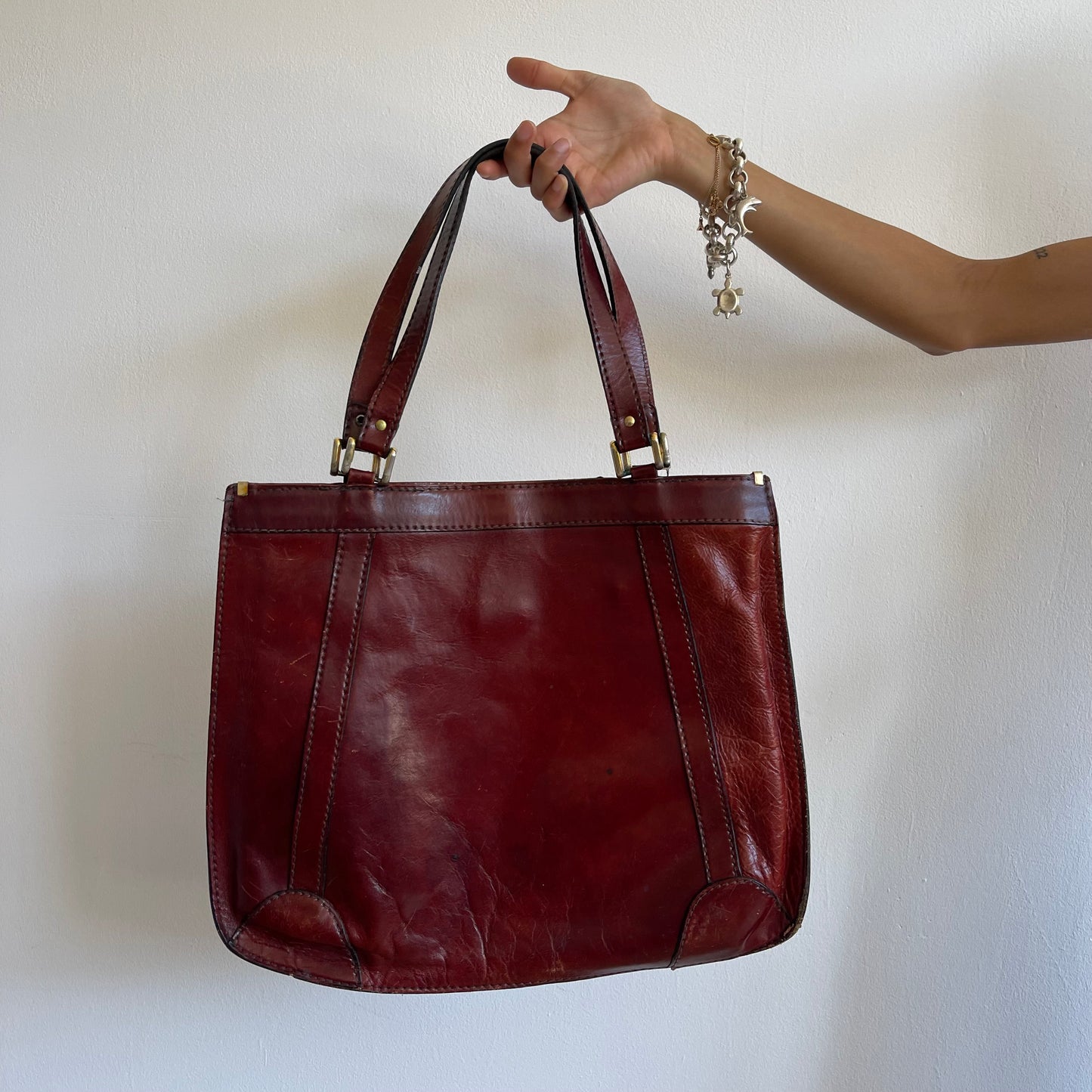 Burgundy leather bag - O/S