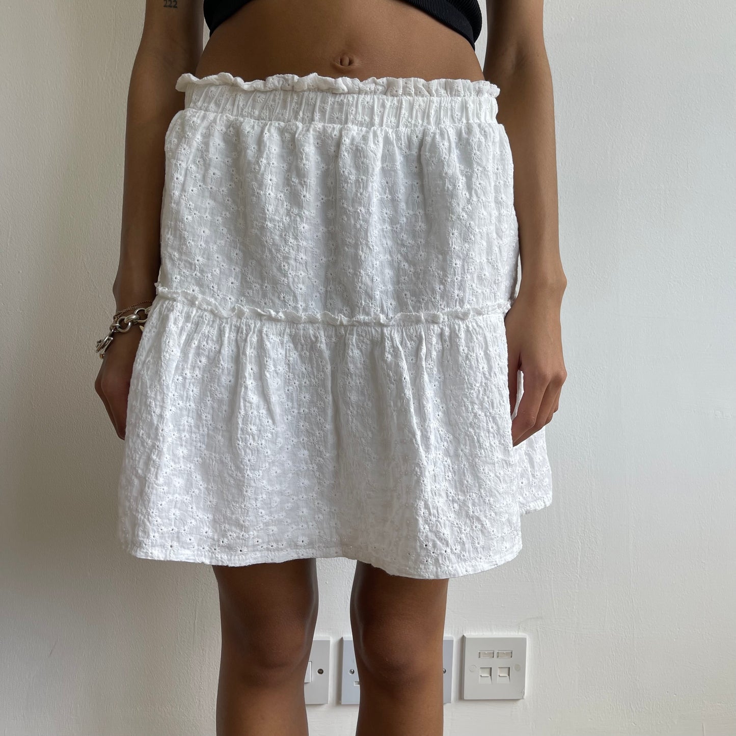 White broderie mini skirt - Size S