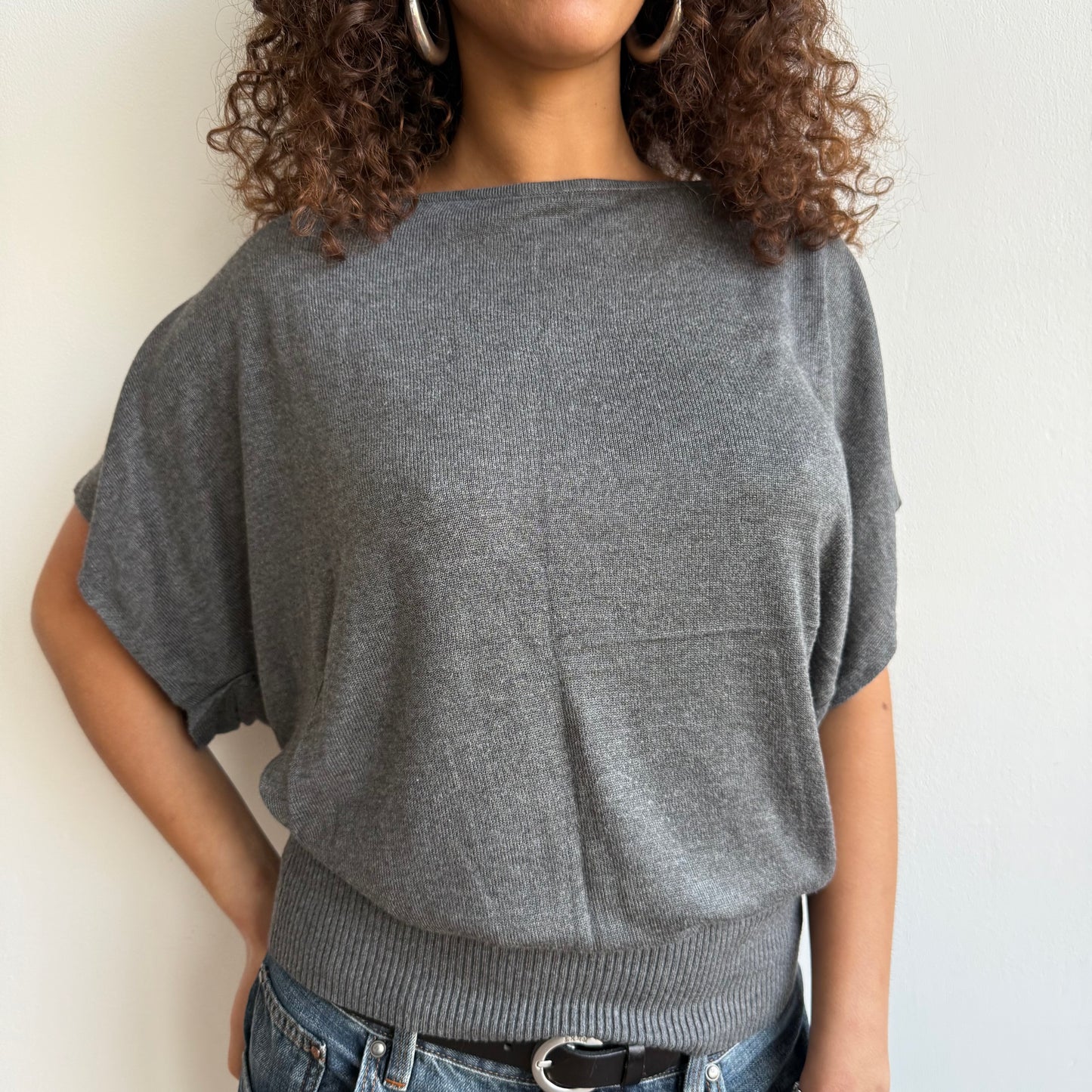 Charcoal short sleeve slouchy knit - Size M
