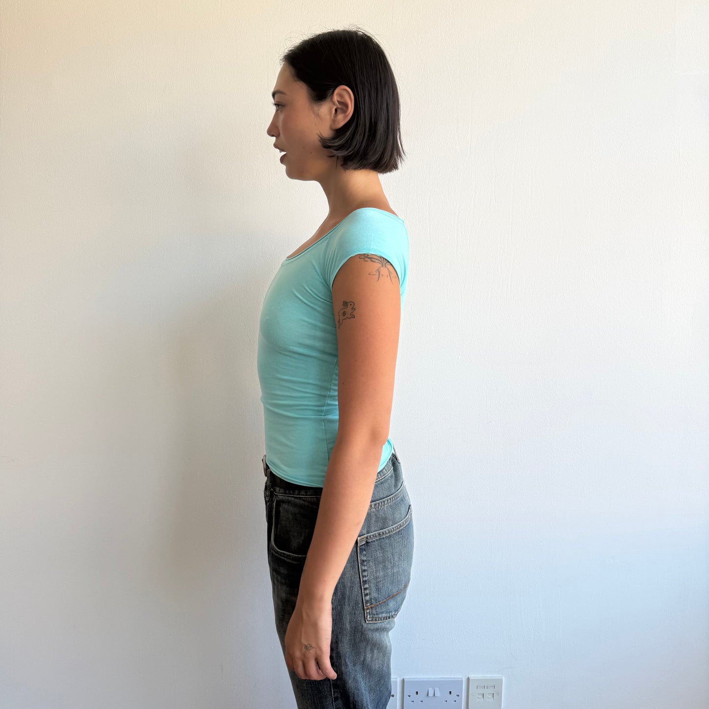 Turquoise baby tee - Size S