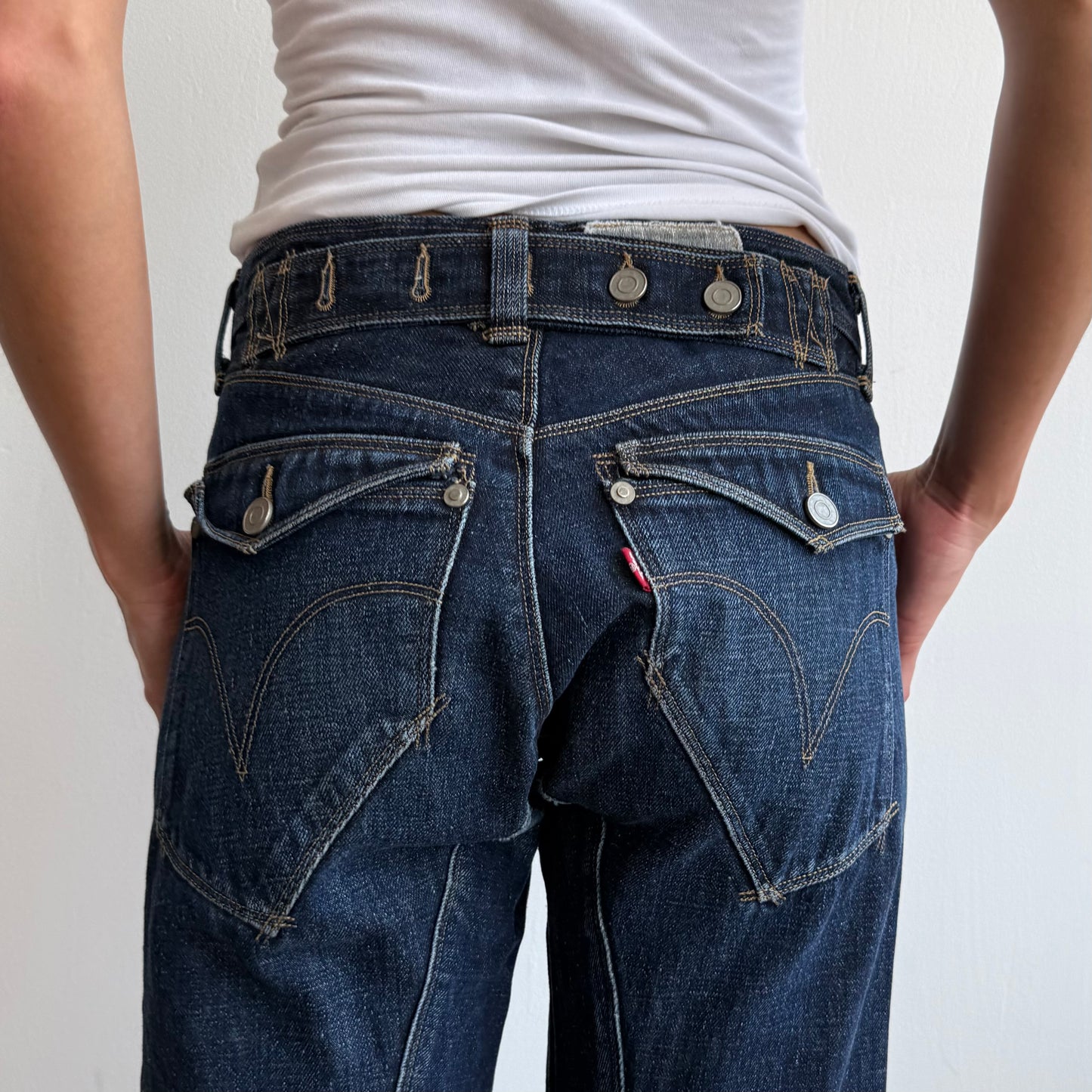 Levi’s Engineered dark wash button jeans - Size 29x32”