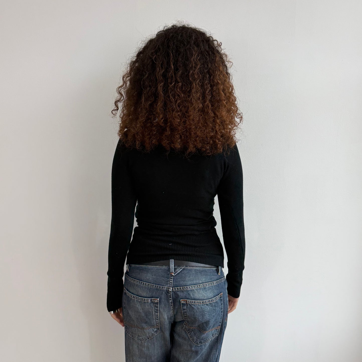 Black slouchy long sleeve knit - Size S