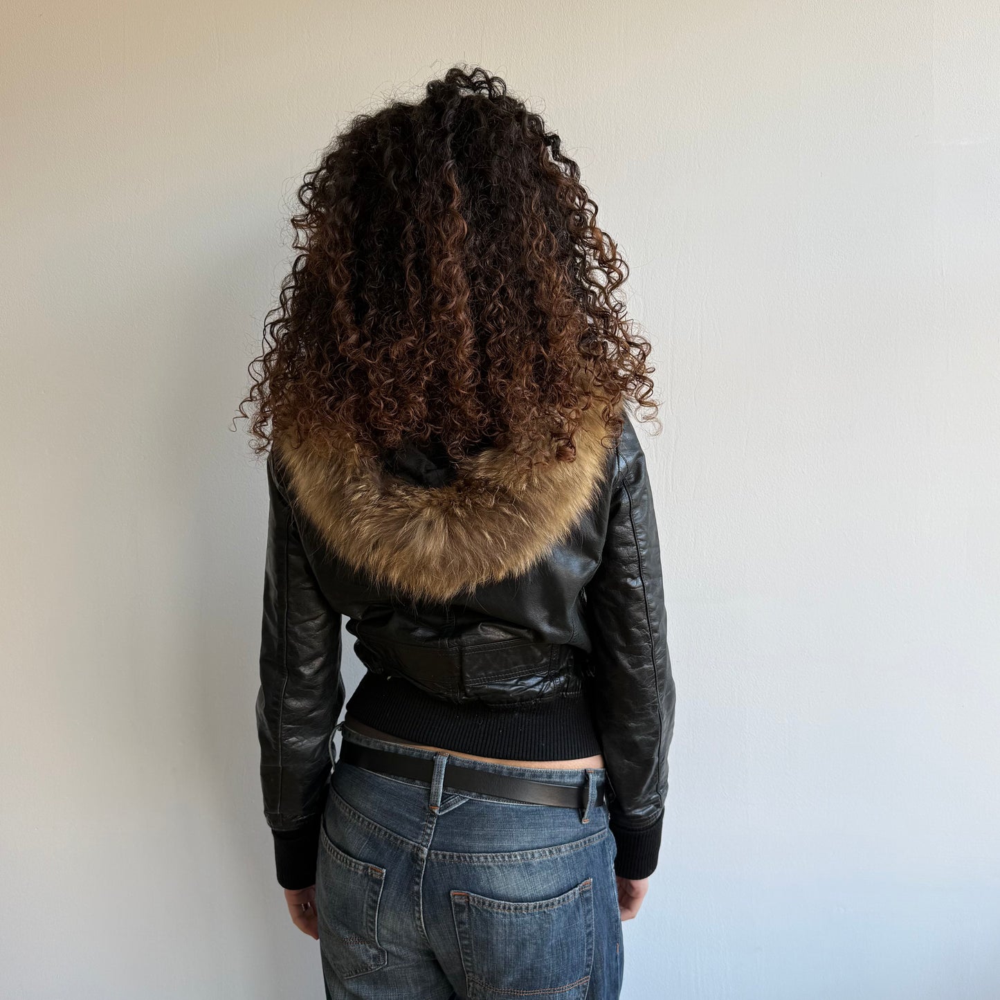 Black leather fur hood zip bomber - Size S/M