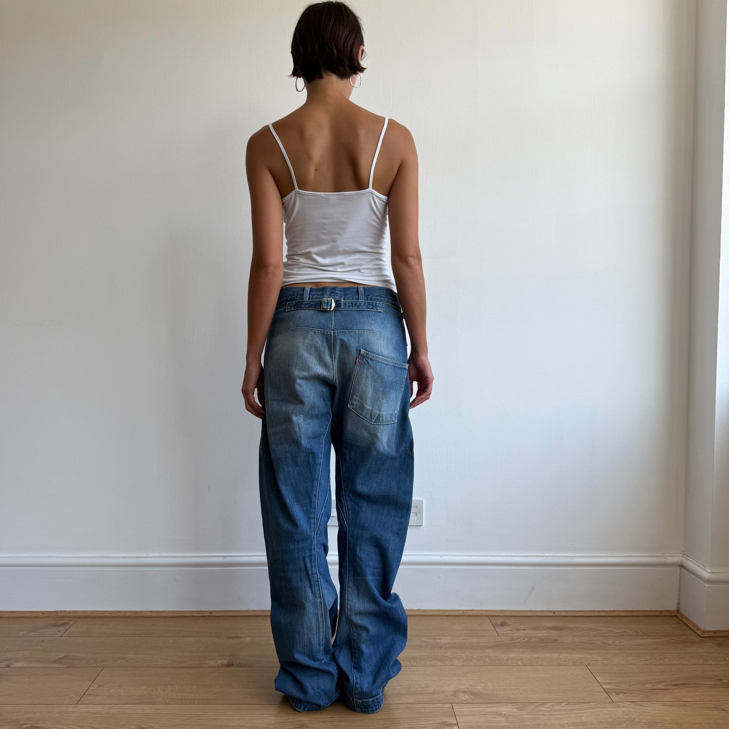 Levi’s Engineered cinch back jeans - Size 32x32