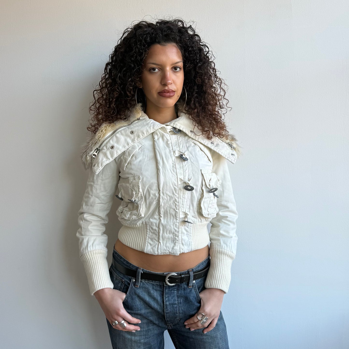 White fur collar bomber - Size S