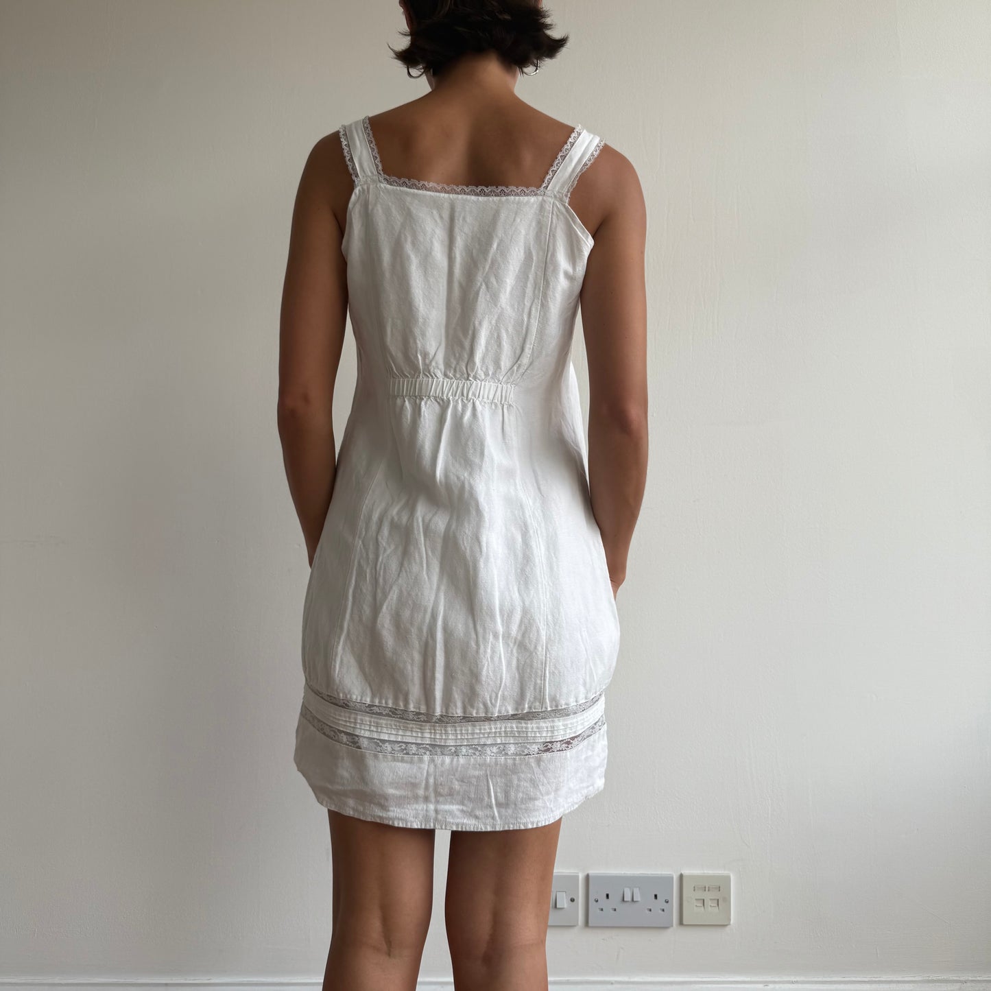 White linen milkmaid lace - Size M + L