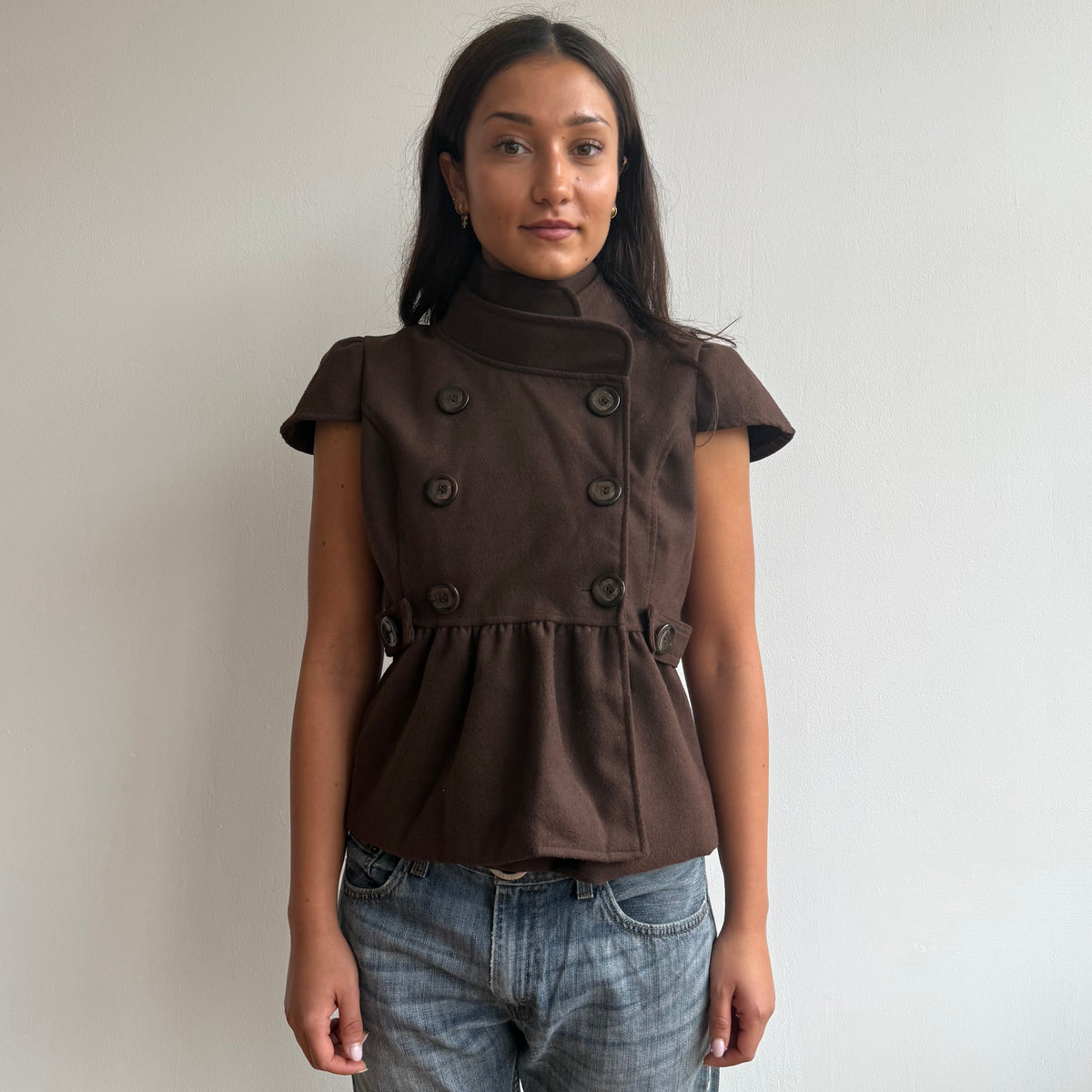Brown short sleeve peacoat - Size M