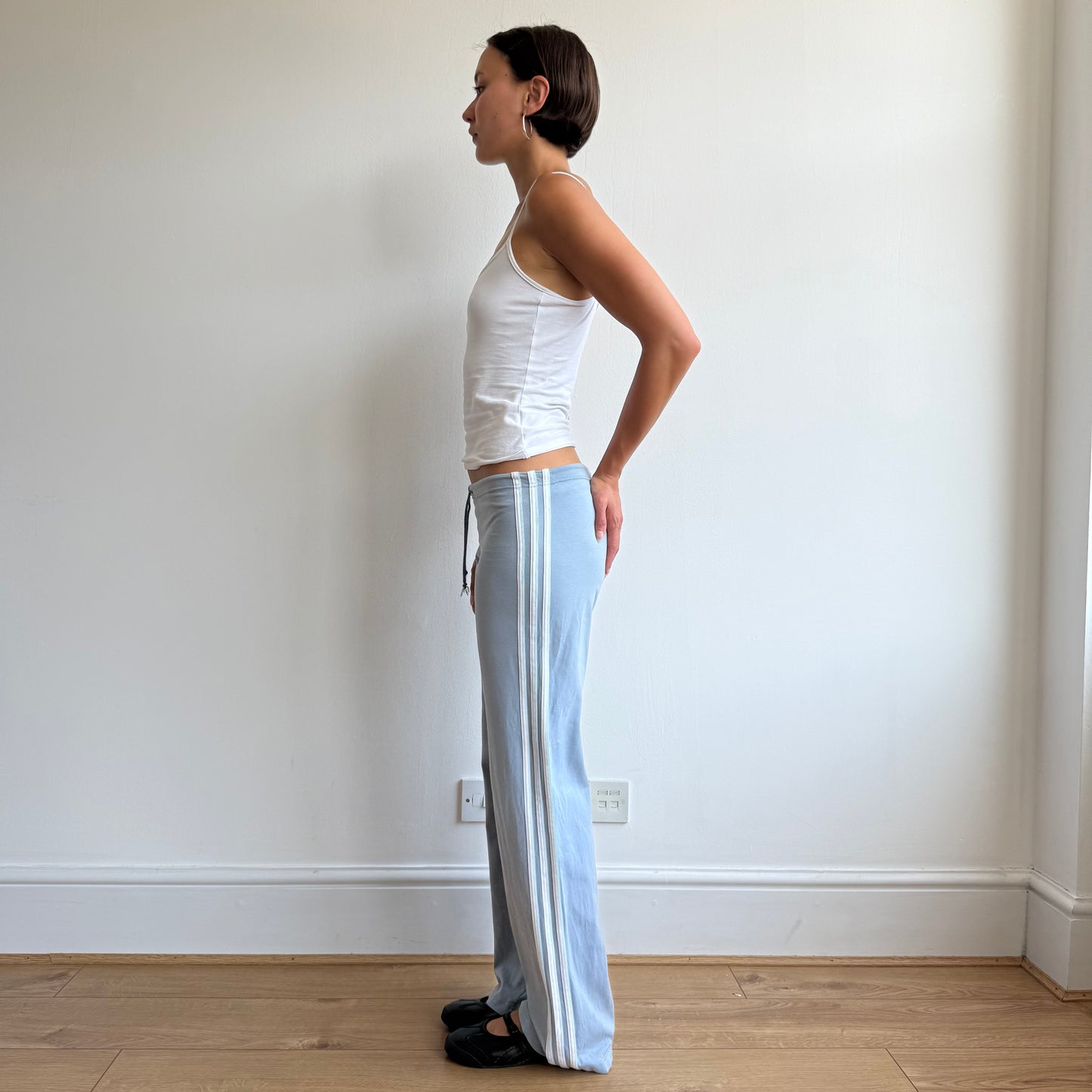 Blue/grey Adidas flared yoga pants - Size S