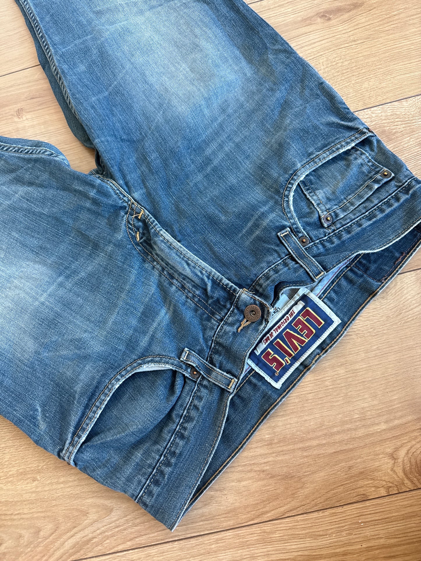 Levi’s bootcut jeans - Size 32x32