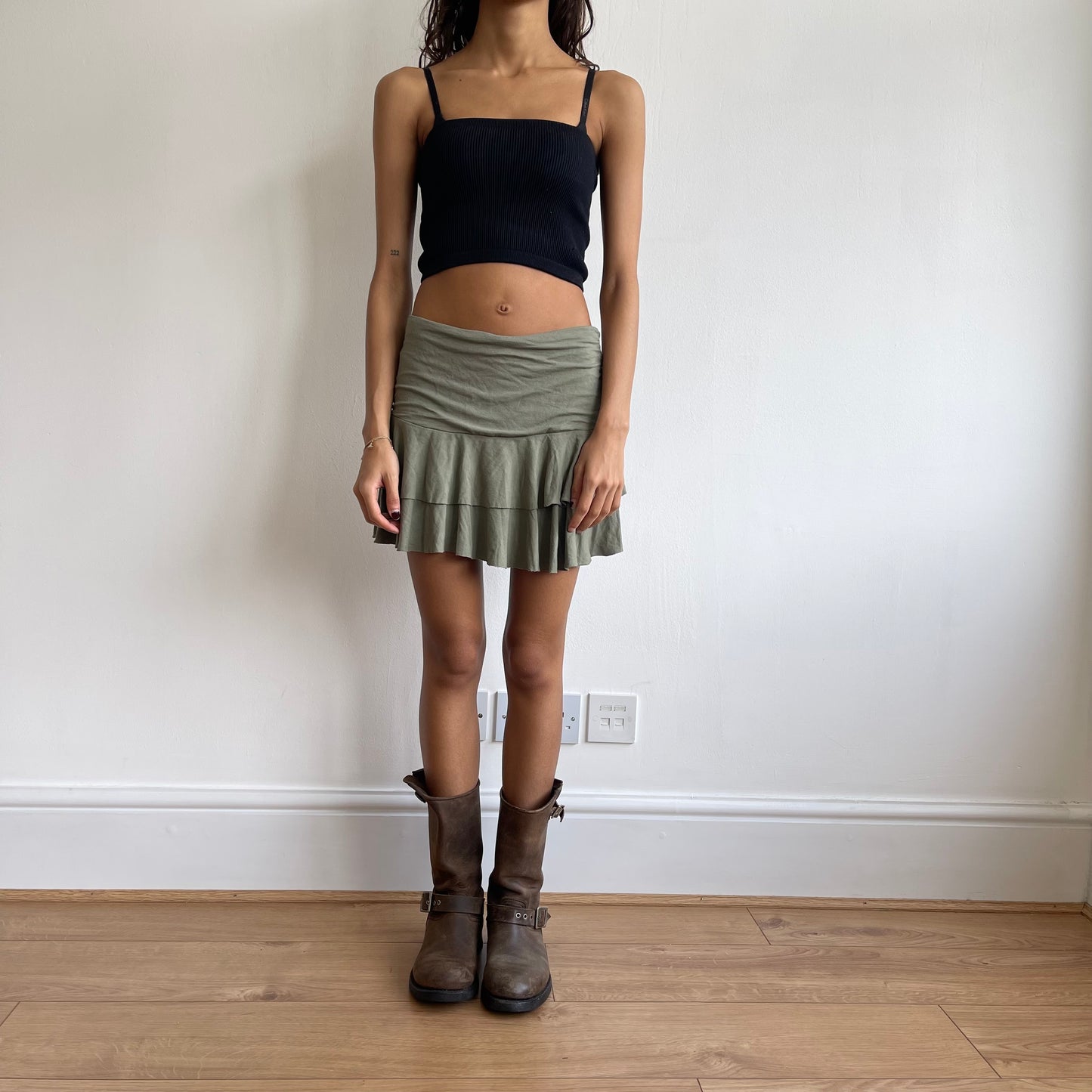 Khaki rara mini skirt - Size M