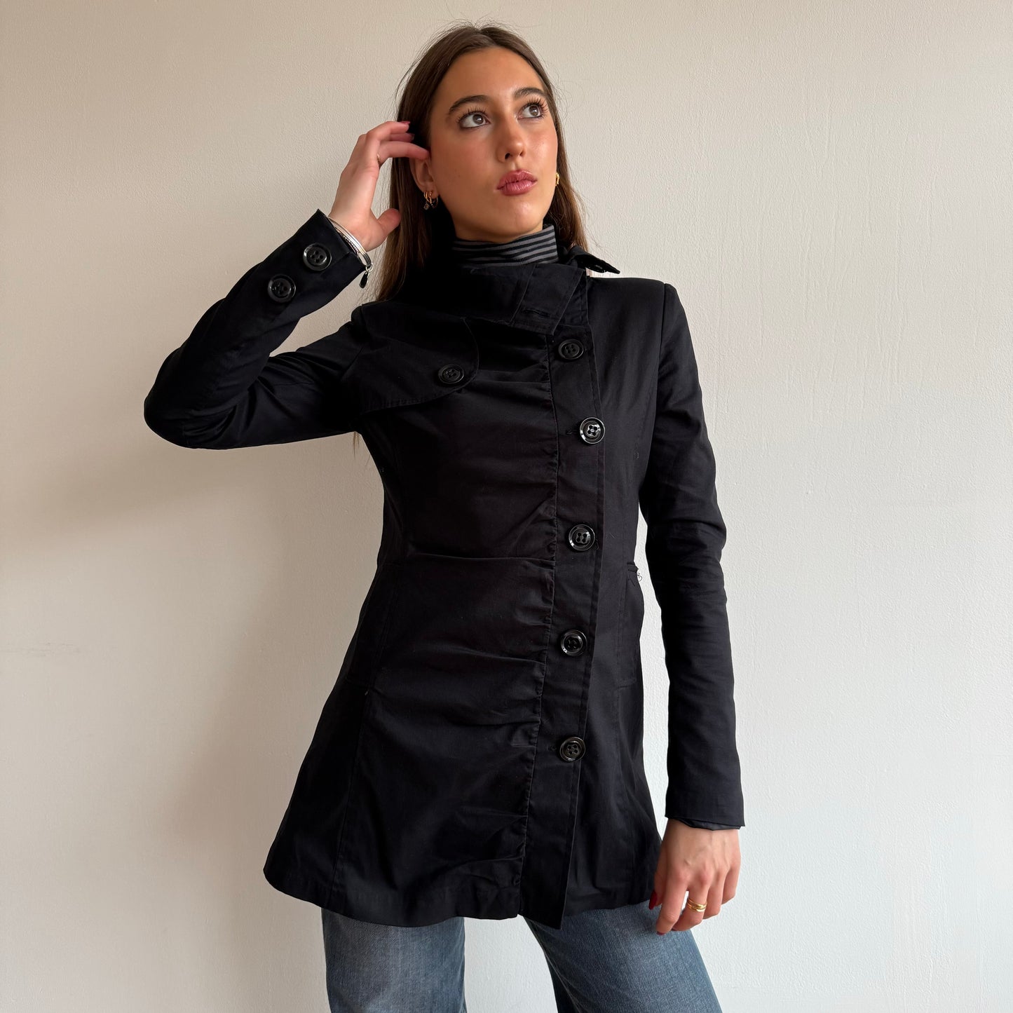 Black asymmetric trench - Size XS
