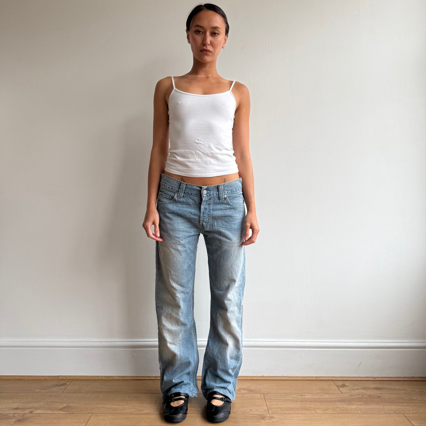 Levi’s 512 bootcut jeans - Size 32”