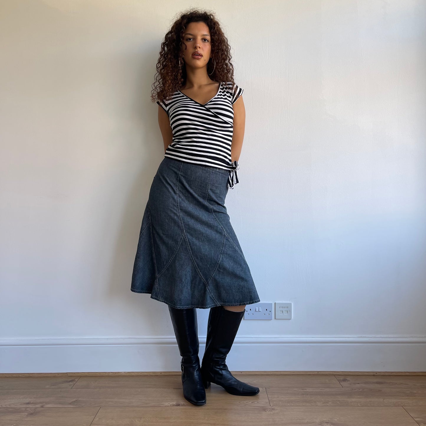 Black and white stripe top - Size XS + S
